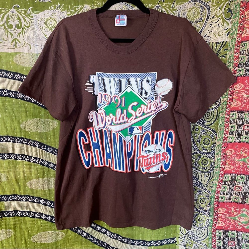 Vintage Garan Brown Minnesota Twins 1991 World Series T-Shirt Size Extra Large